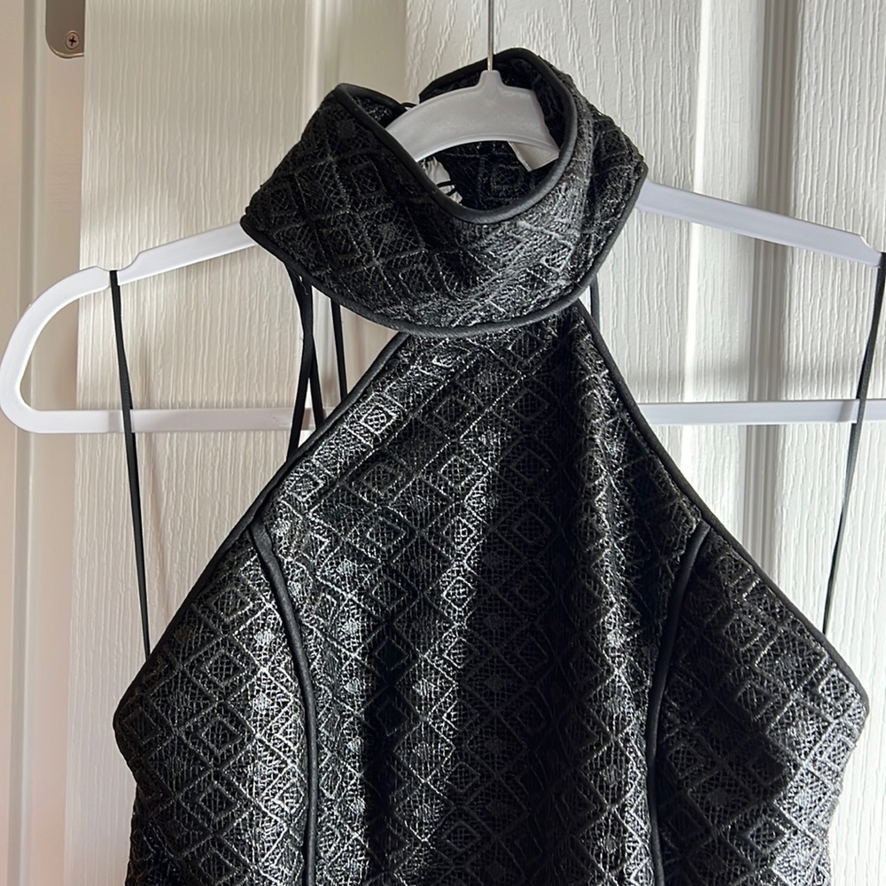 Gorgeous sexy black lace dress the back of this dress is stunning